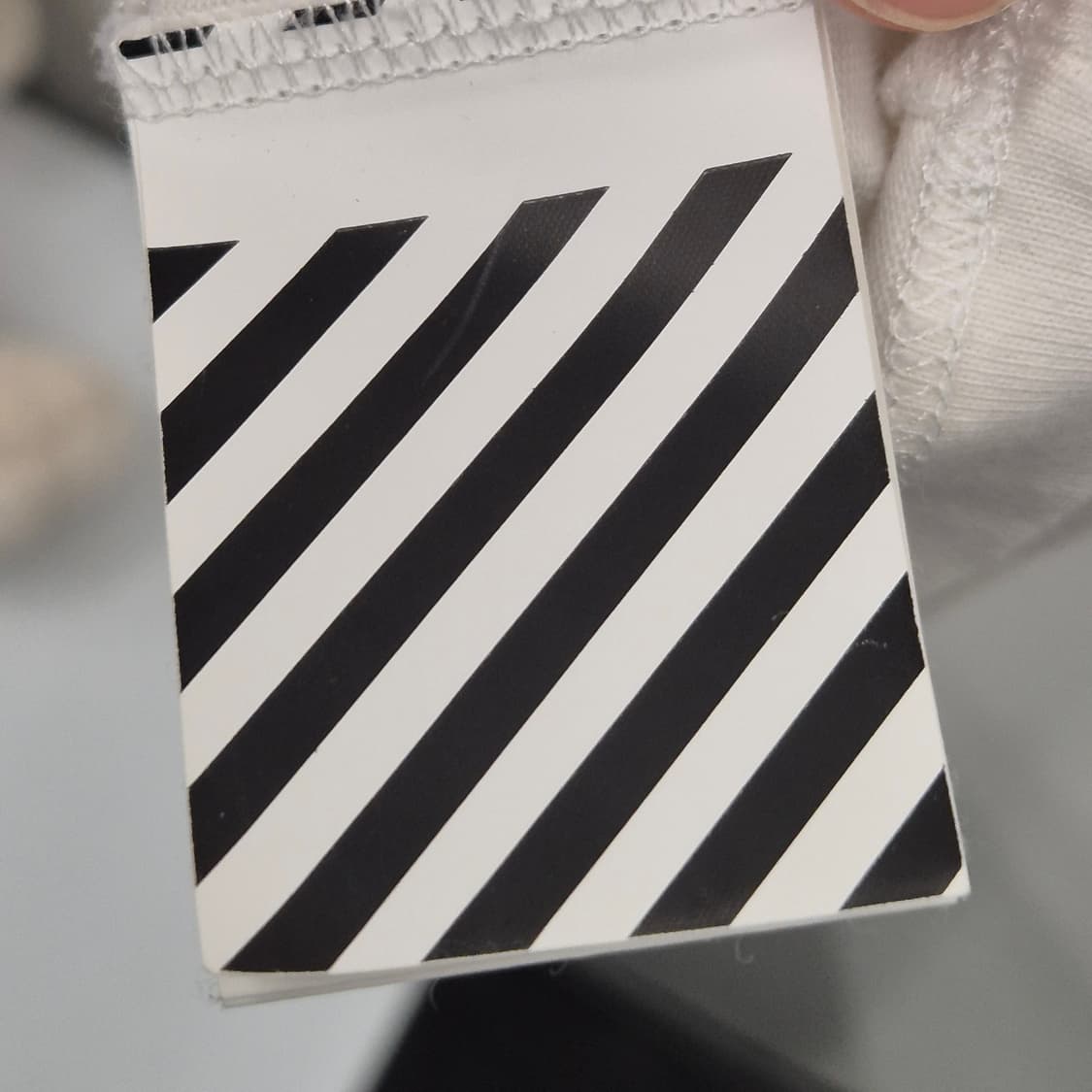 오프화이트 리틀걸 스케치 반팔티 L 상품이미지7