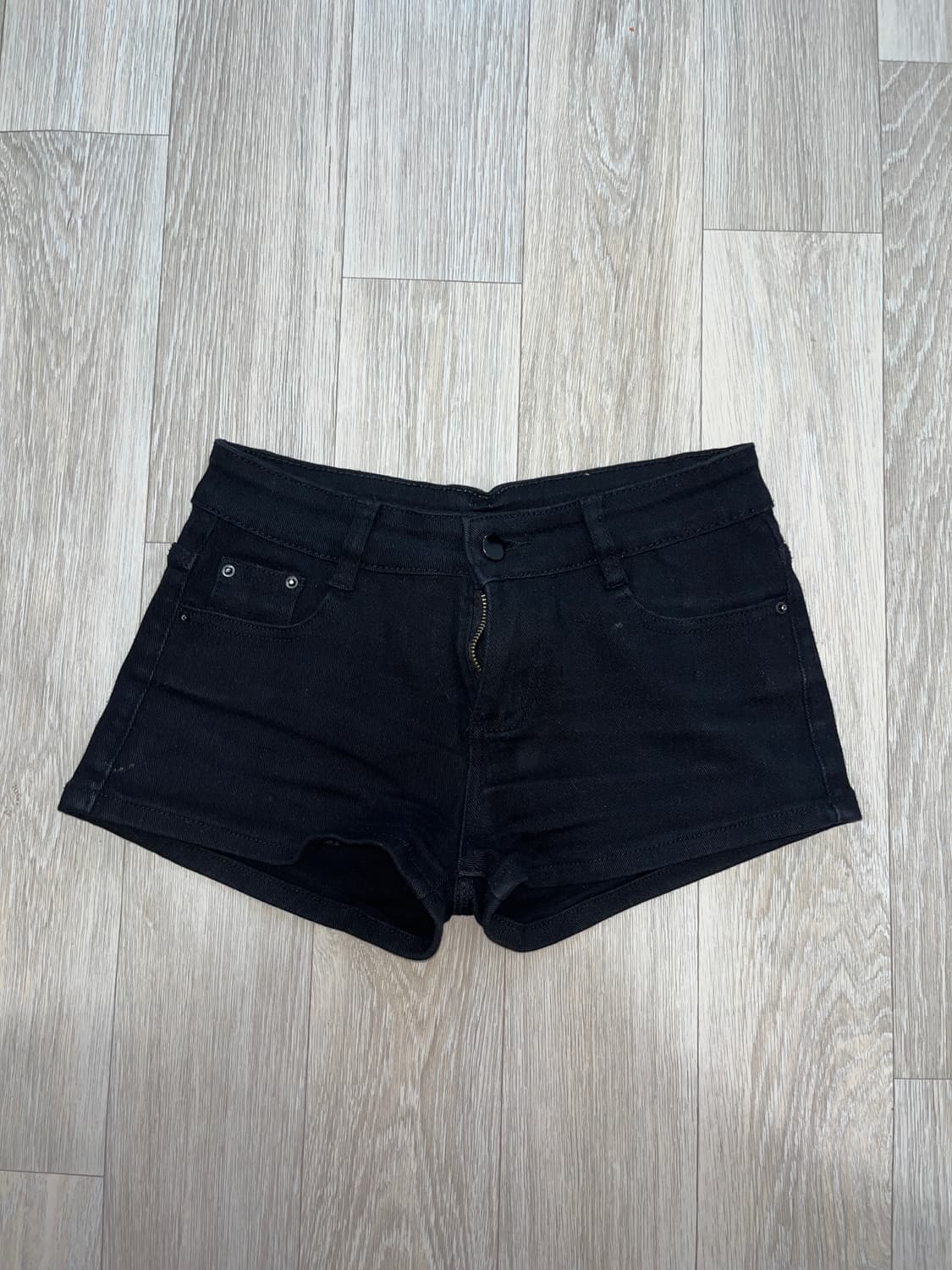 블랙 마이크로쇼츠 S 상품이미지1