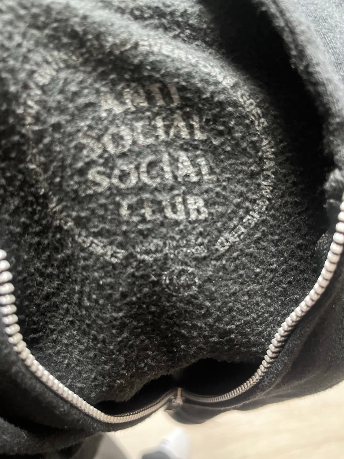 안티소셜소셜클럽 후드집업 L 상품이미지3