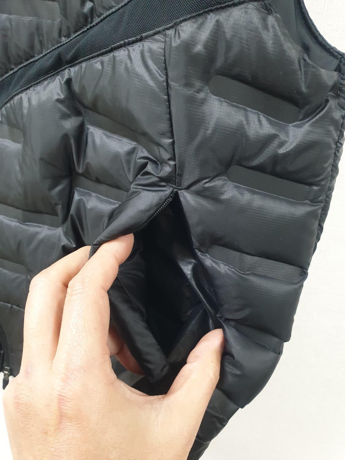 [L/100] 나이키 에어로로프트 베스트 상품이미지6