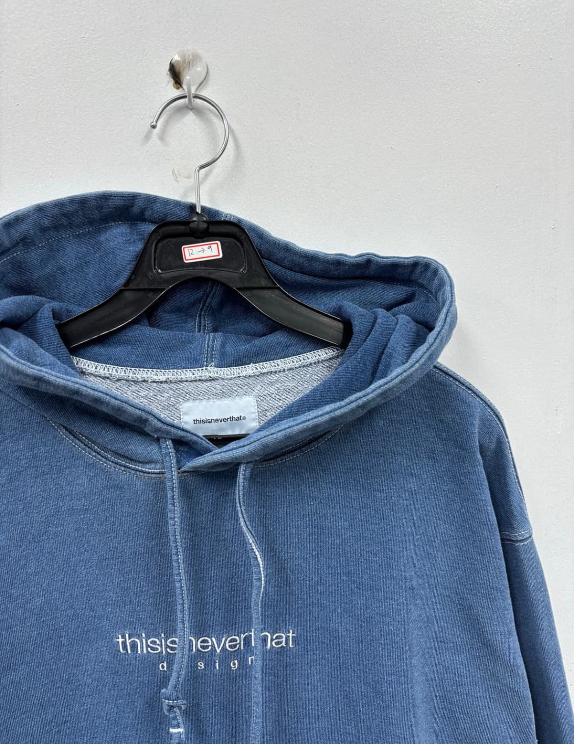 디스이즈네버댓 데님 워싱 후드티 상품이미지2