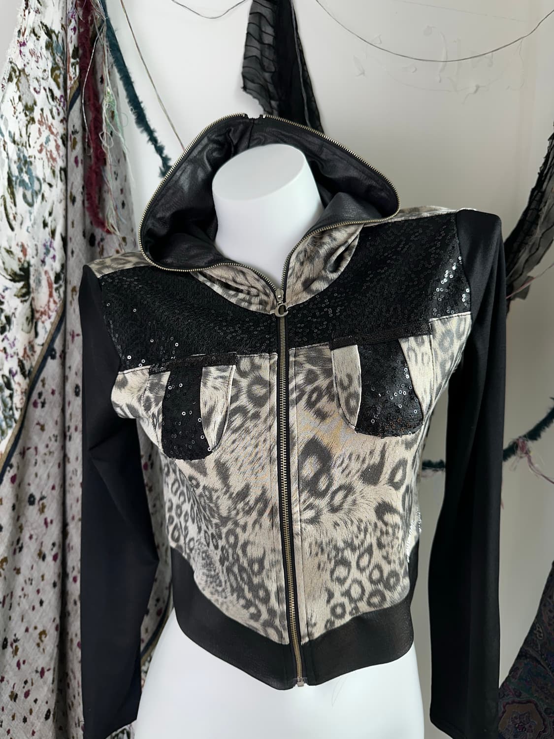 레오파드 믹스 크롭 후드 집업 상품이미지4