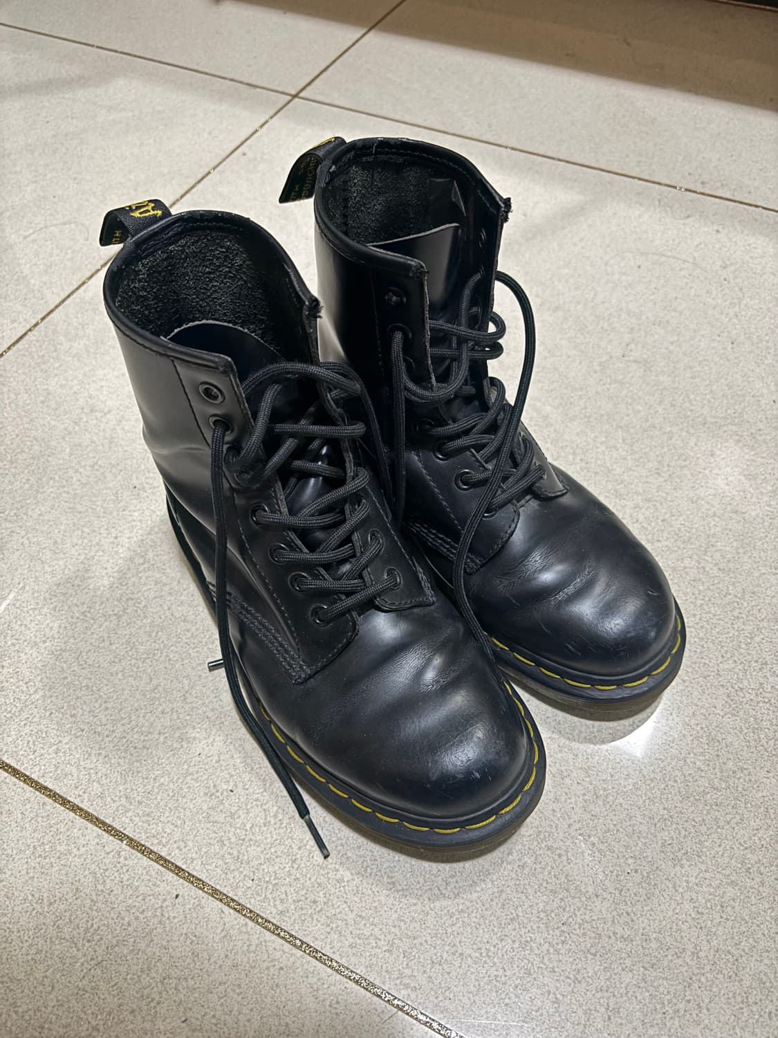 닥터마틴 1460 상품이미지1