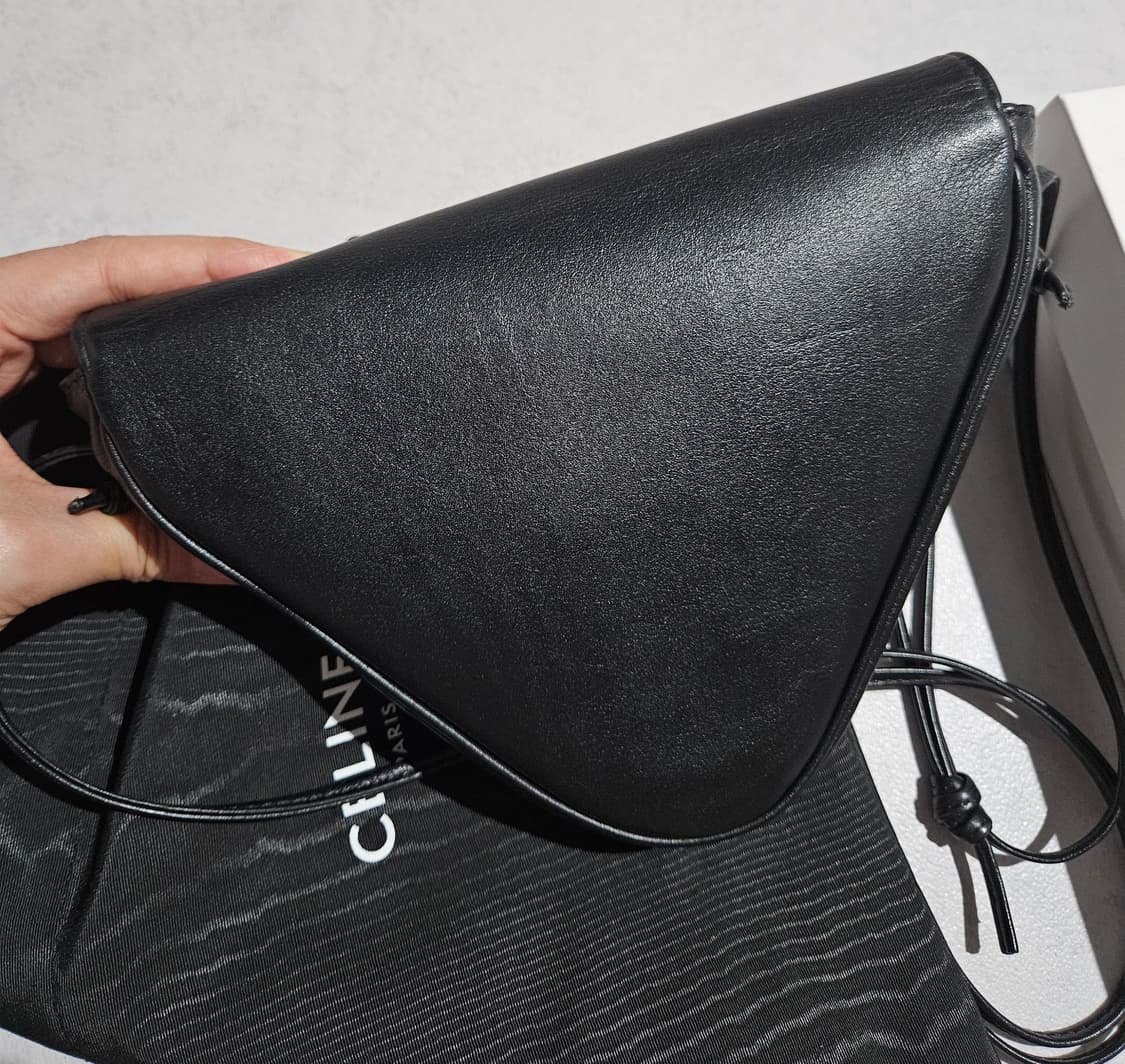 셀린느 트라이앵글 미니X 상품이미지3