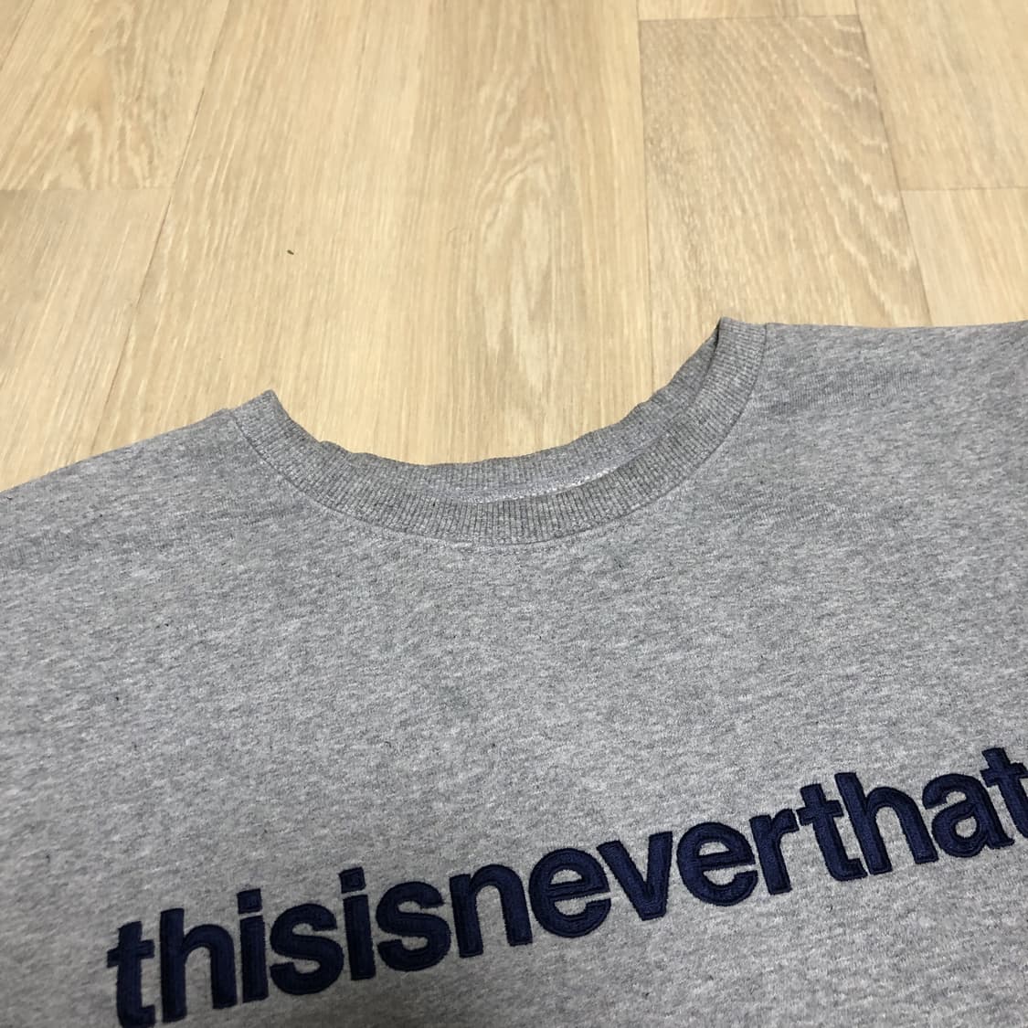 (L-XL) 디스이즈네버댓 OG 로고 엠보더리 멜란지 스웻셔츠 맨투맨 상품이미지7