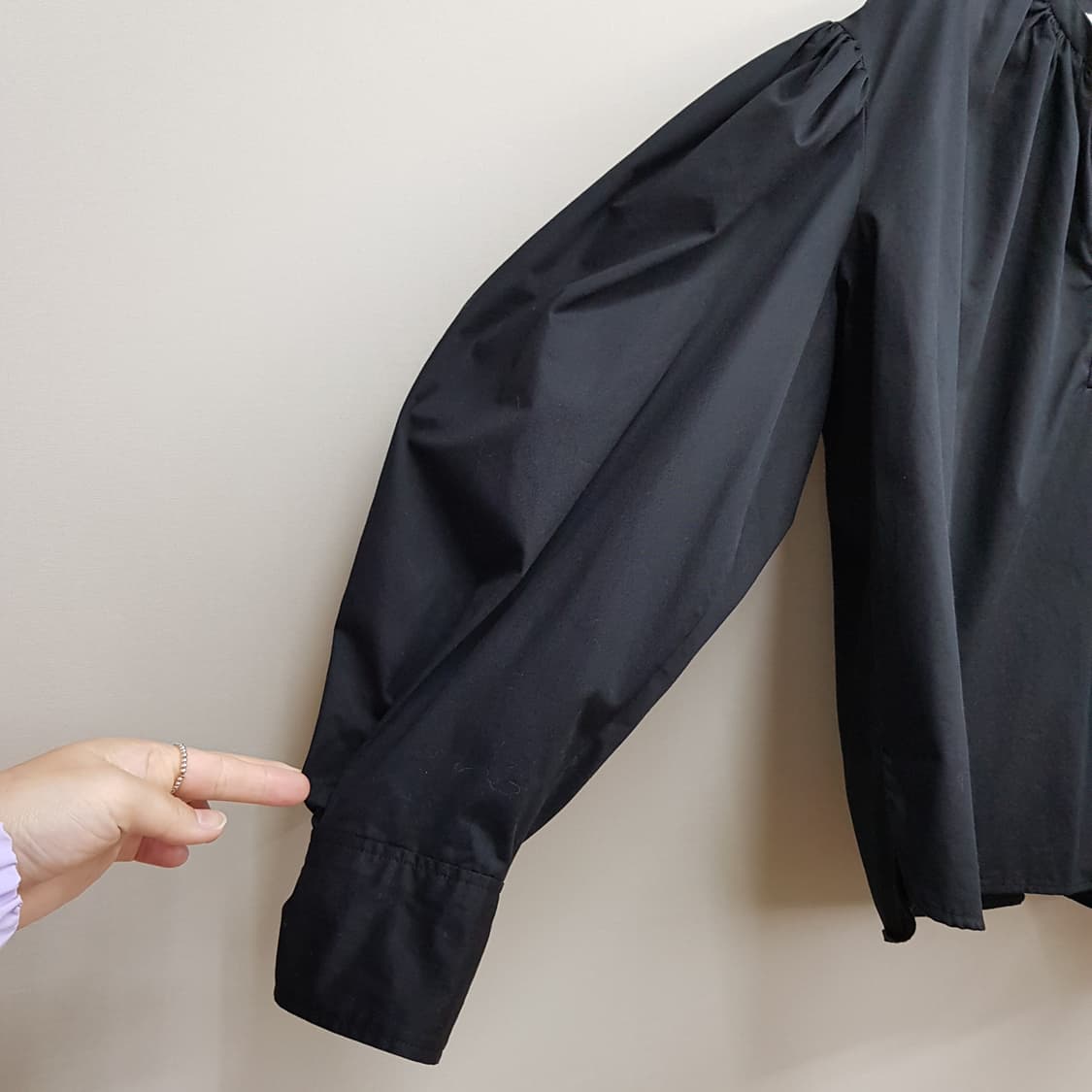 이자벨마랑 코튼 볼륨 슬리브 블라우스 38사이즈 상품이미지5