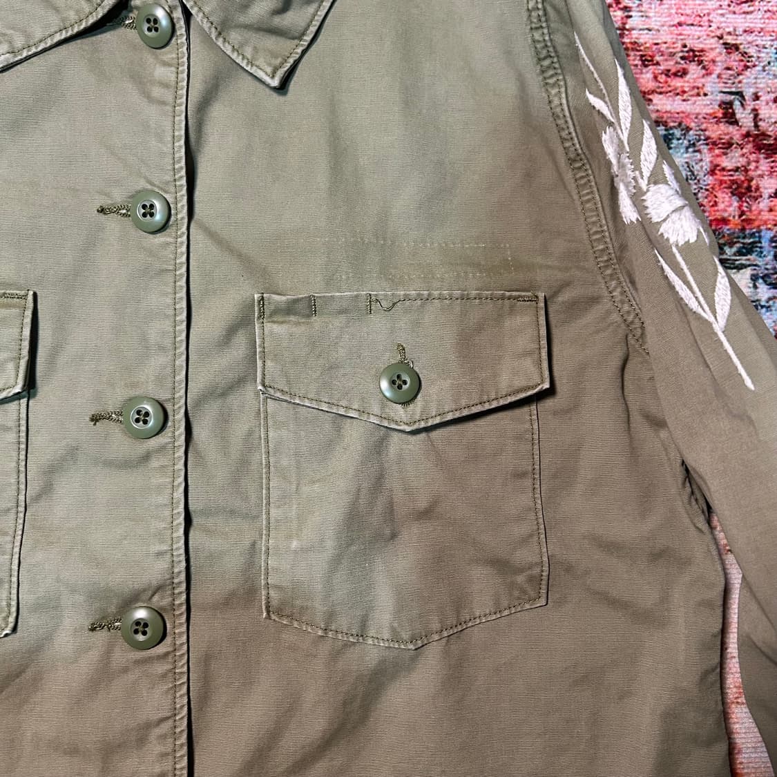 [L] 리바이스 플라워 자수 퍼티그 셔츠 상품이미지4