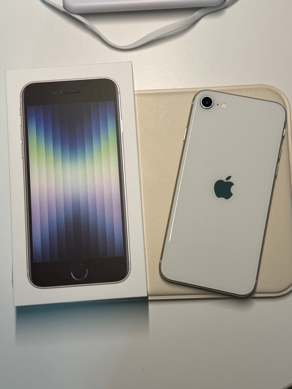 아이폰 SE3 128GB 풀박스 (새것같은상태) 상품이미지1