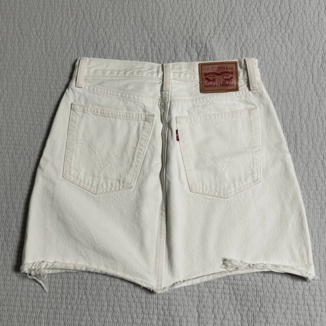 Levi‘s Strauss & co white denim skirt 상품이미지1