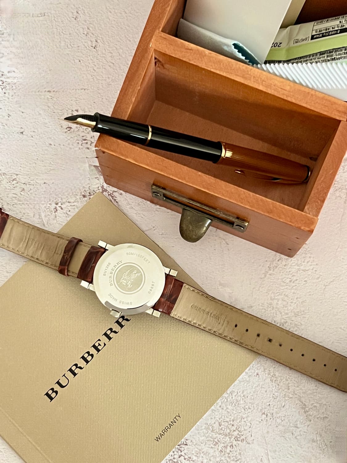 BURBERRY 샴페인 골드 다이얼 버버리 남성 시계 상품이미지8