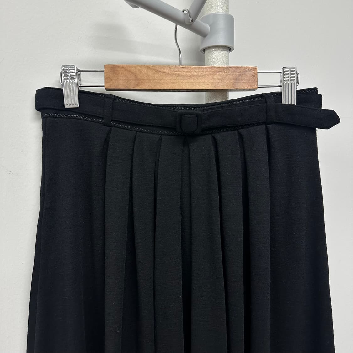 폴스미스 울 캐시미어 벨티드 플리츠 스커트 상품이미지2