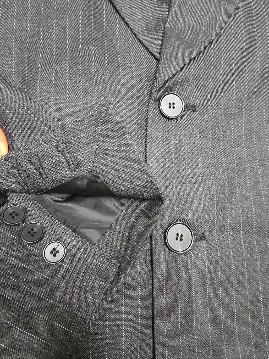  파르티멘토 핀스트라이프자켓

미사용품  상품이미지4