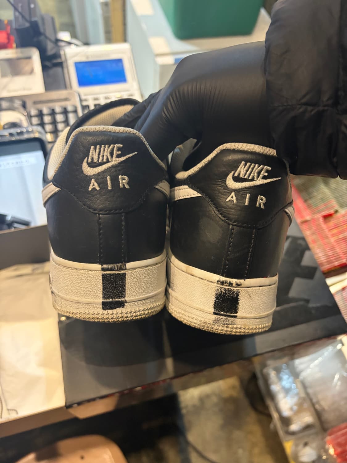 나이키 X 피스마이너스원 파라노이즈 1.0포스 280 상품이미지3