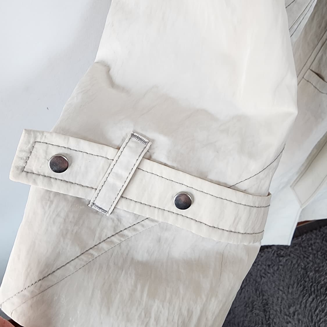 인사일런스 트렌치 코트 상품이미지3