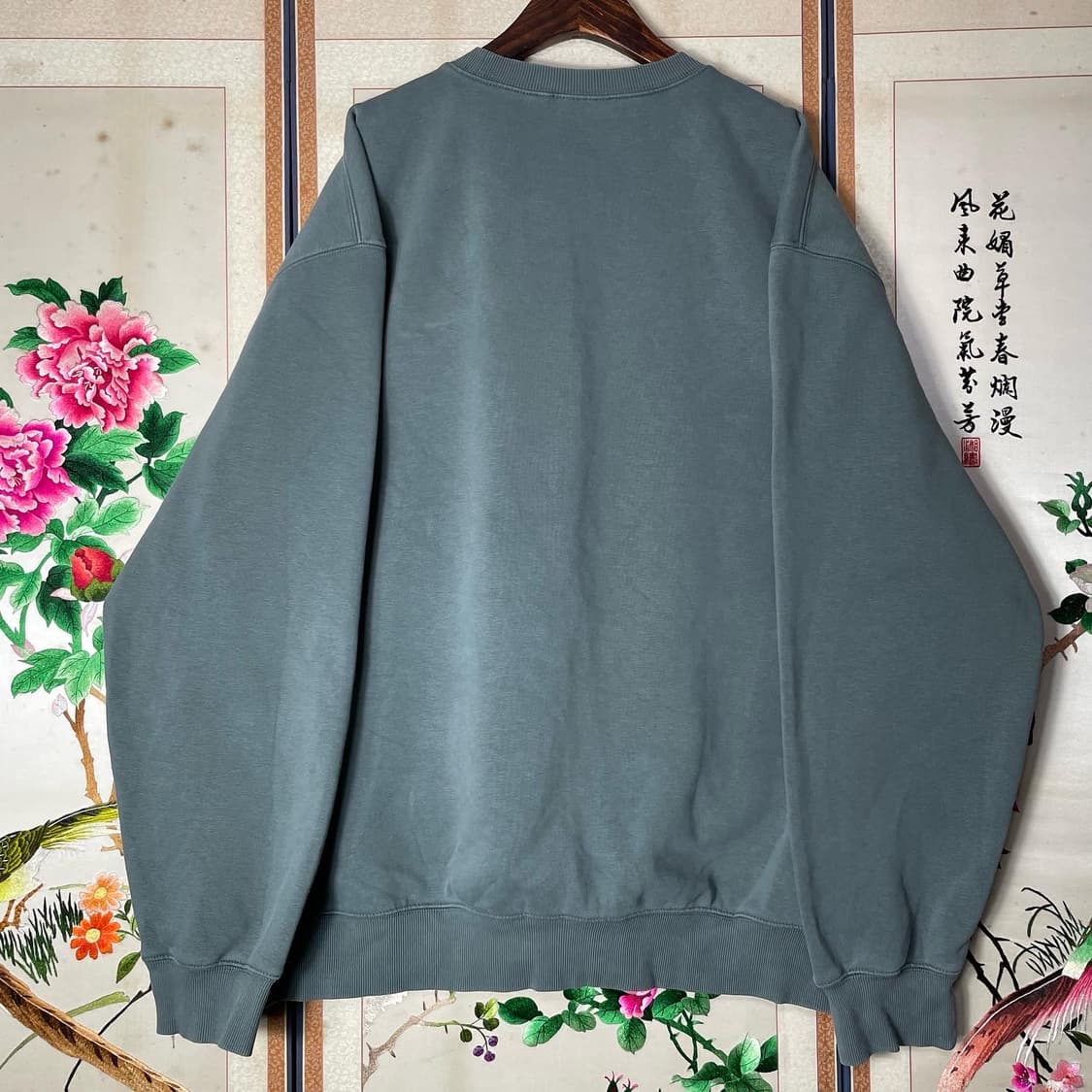 칼하트 WIP 엠브로이드 아치로고 맨투맨 상품이미지4