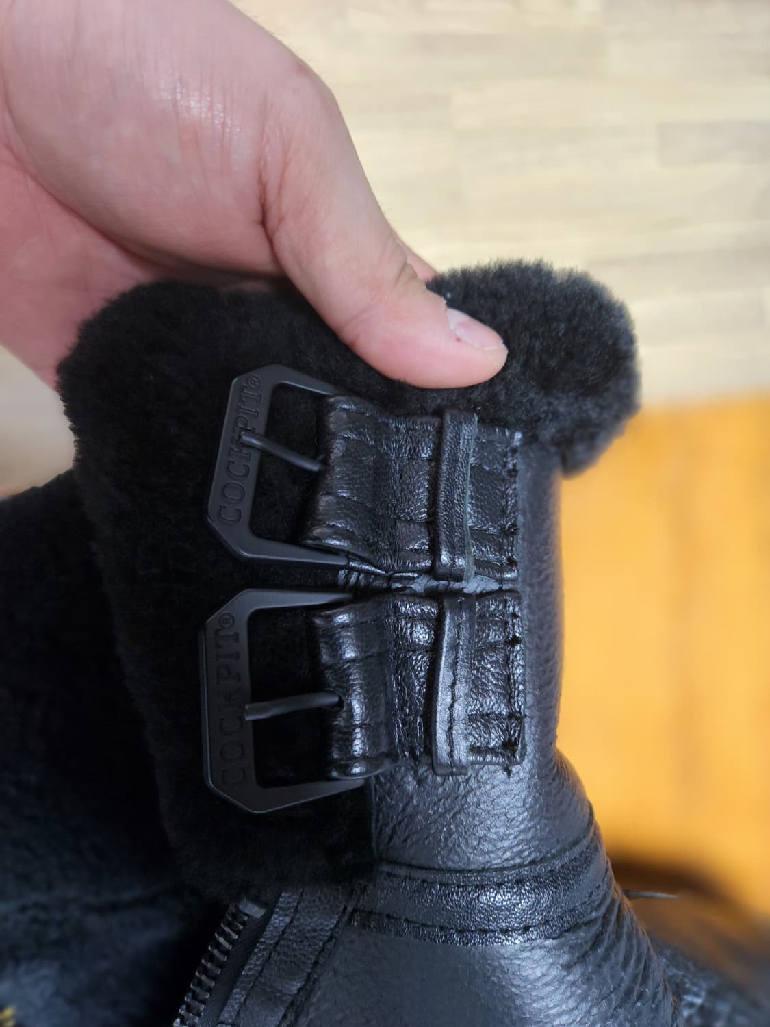 콕핏 블랙 무스탕 44 상품이미지6