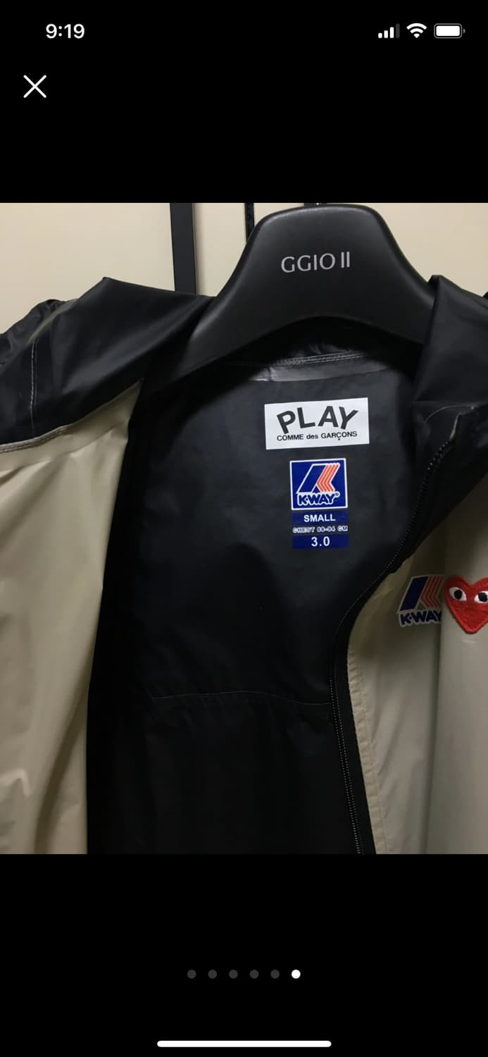 꼼데가르송 x kway콜라보 바람막이 판매합니다 상품이미지6