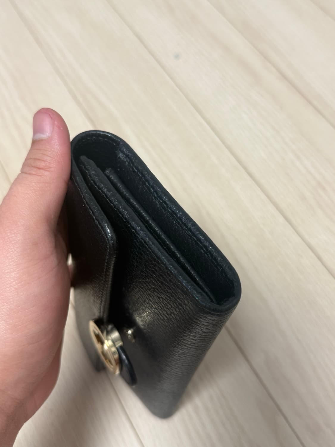 구찌 인터로킹 GG 장지갑 상품이미지5