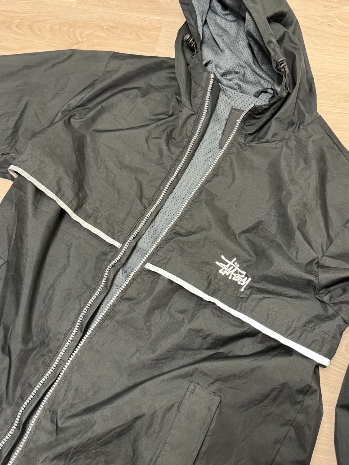 스투시 어센틱 기어 바람막이  상품이미지1