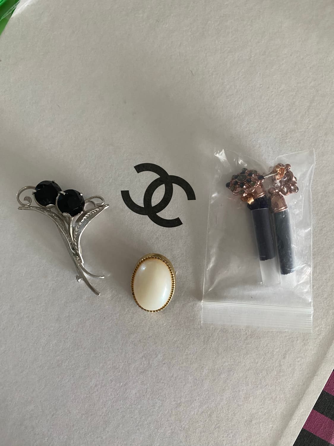 귀걸이 브로치 상품이미지1