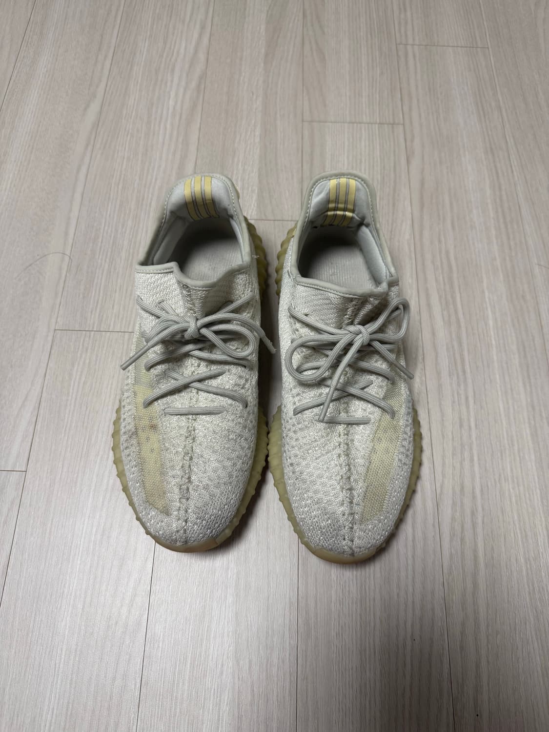 아디다스 이지부스트 350 V2 라이트 290 상품이미지1