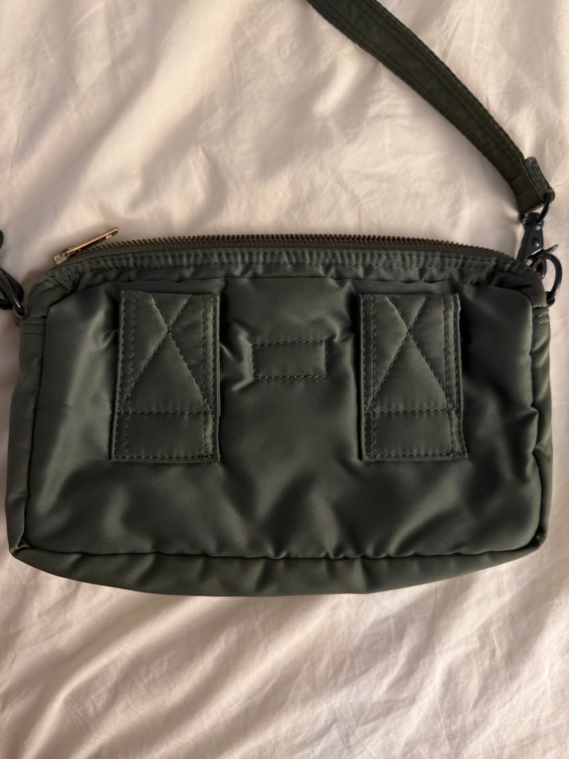 포터 탱커 숄더백 S 카키 팝니다 상품이미지2