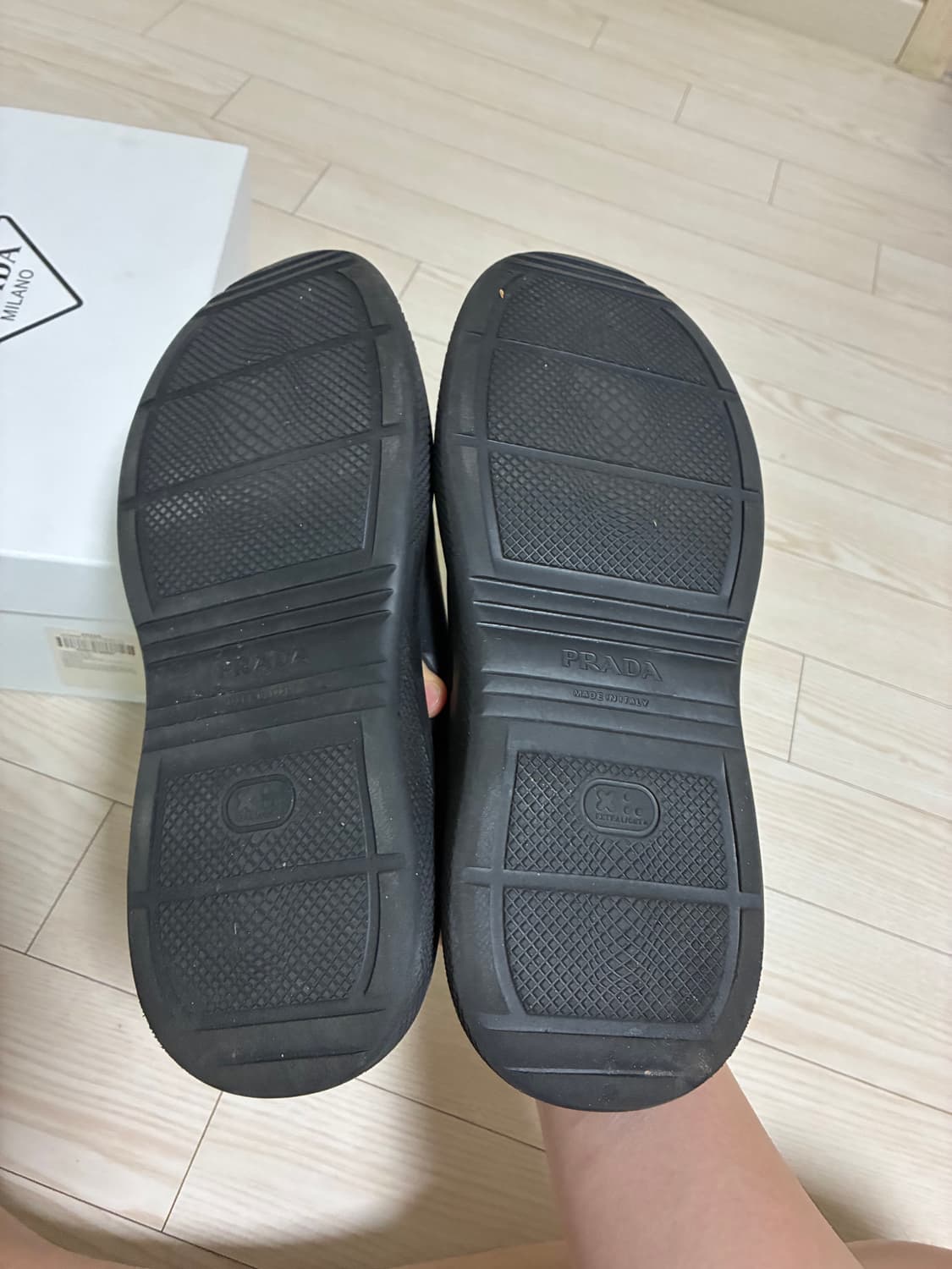 프라다 러버 클로그 뮬 10(290) 상품이미지2