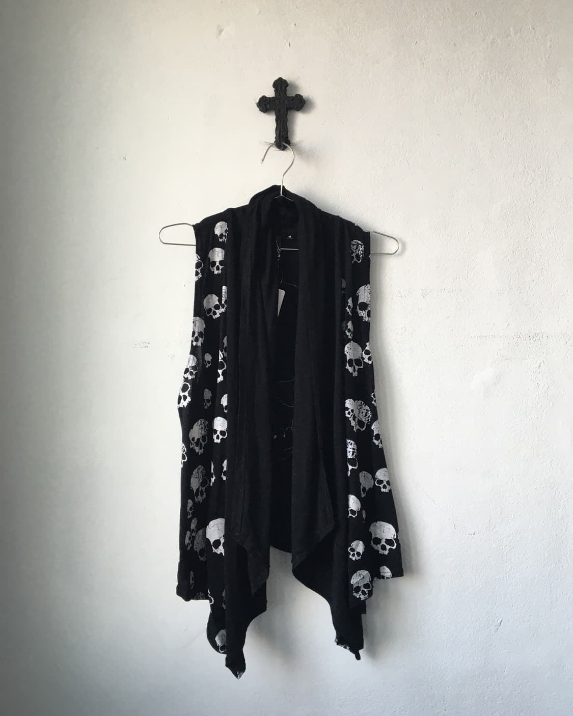 Skull pattern point drape open vest 상품이미지2