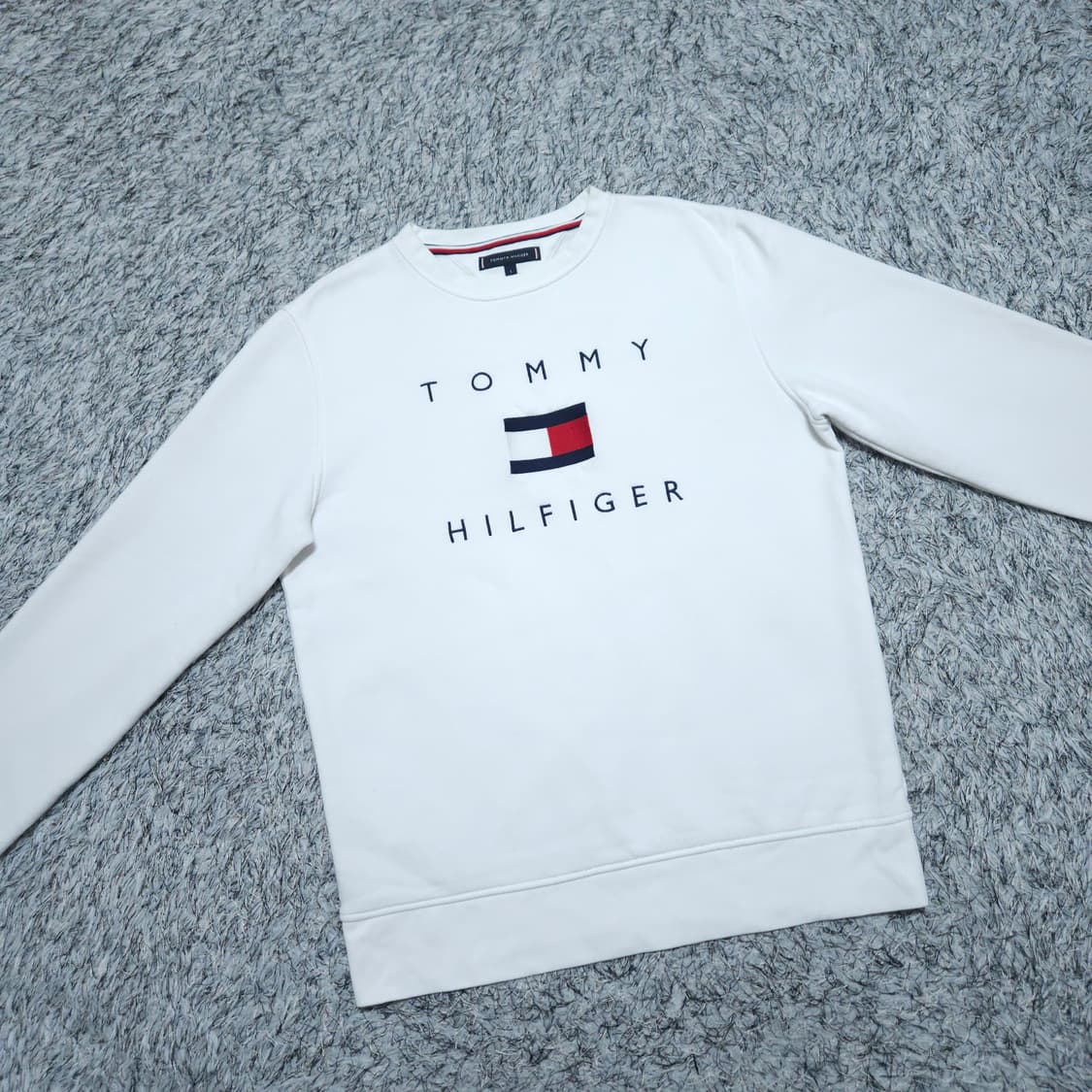 타미힐피거) L 남자 기모 맨투맨티셔츠 / 왕눈이샵 상품이미지2