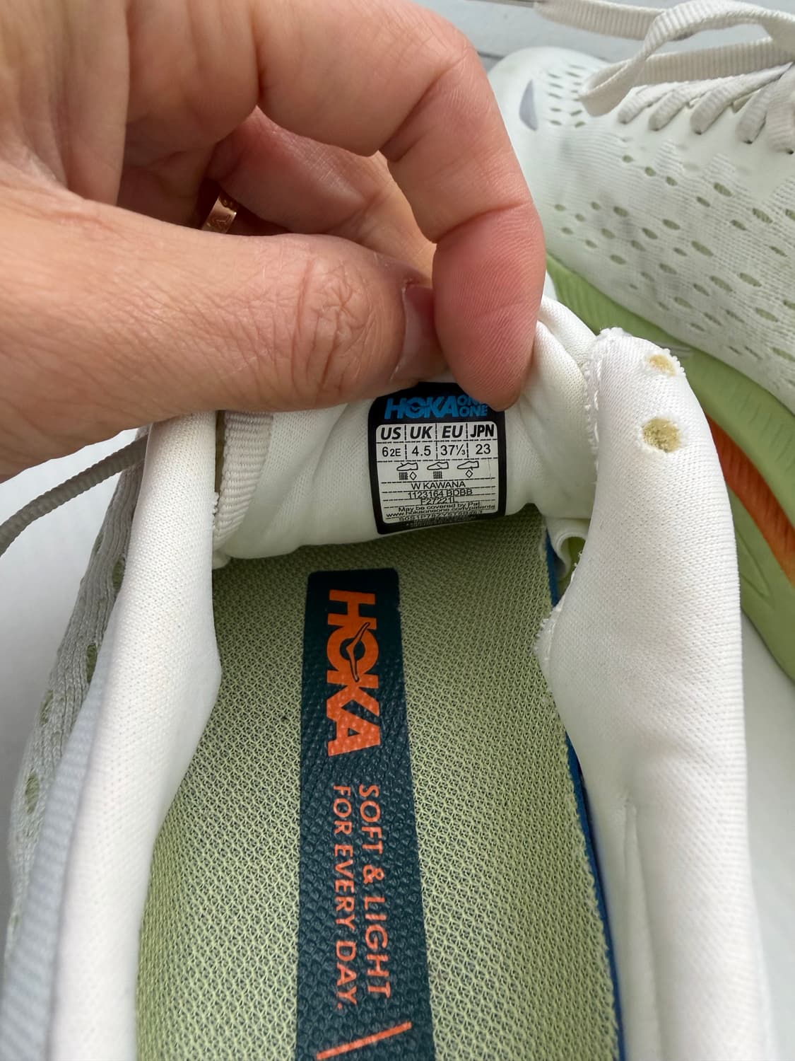 정품) 호카 카와나 화이트 운동화 230 상품이미지9
