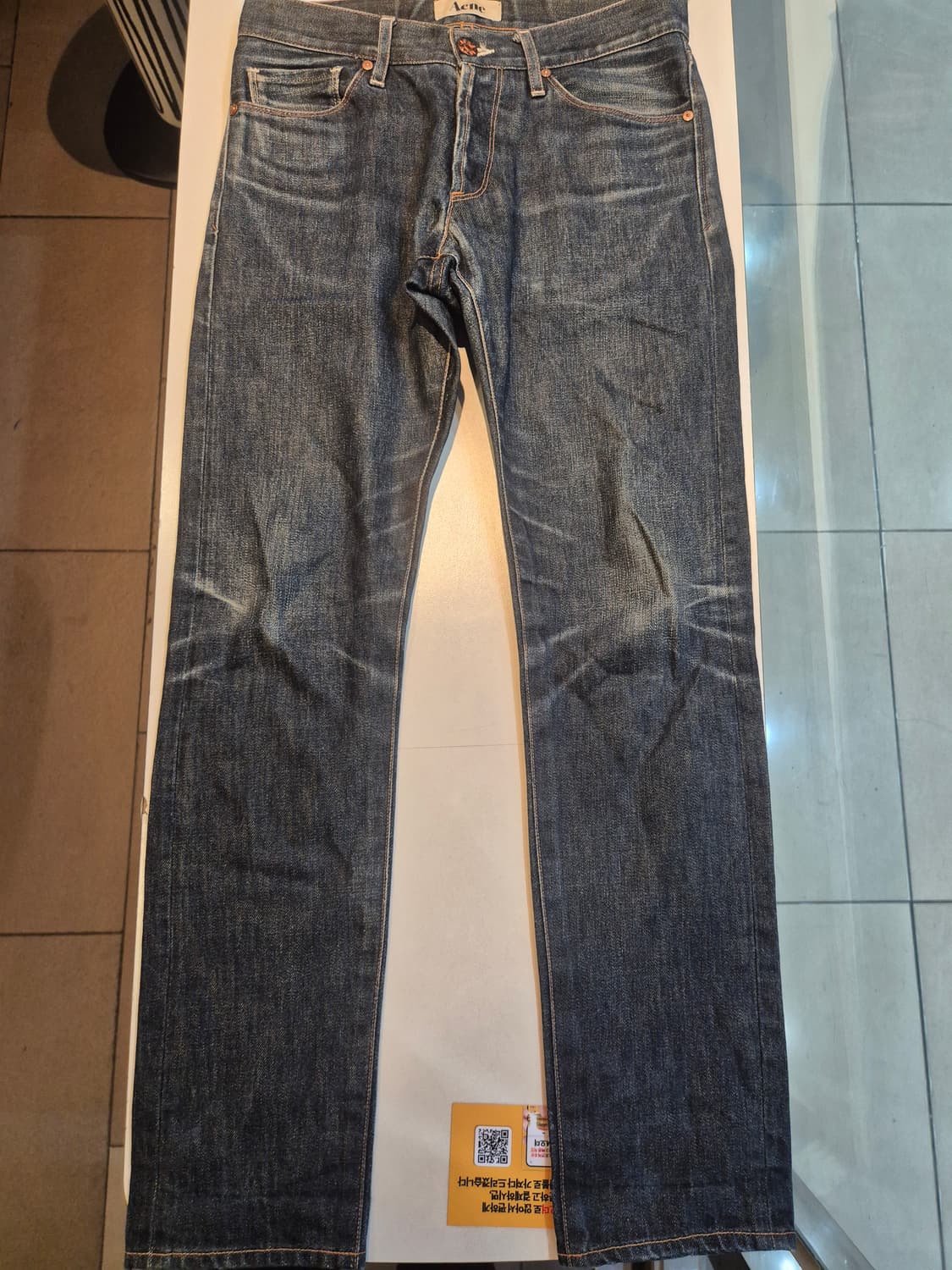 아크네 테니 팬츠 28/32 판매합니다
실착만 한 새것 같은 중고입니다 상품이미지2