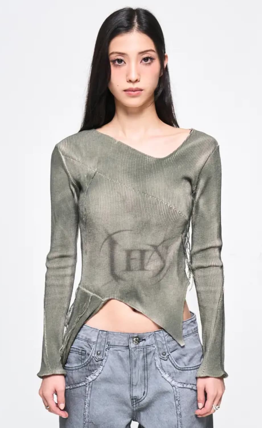 [새상품] Yeel UNBALANCE STITCH TOP KHAKI 상품이미지1