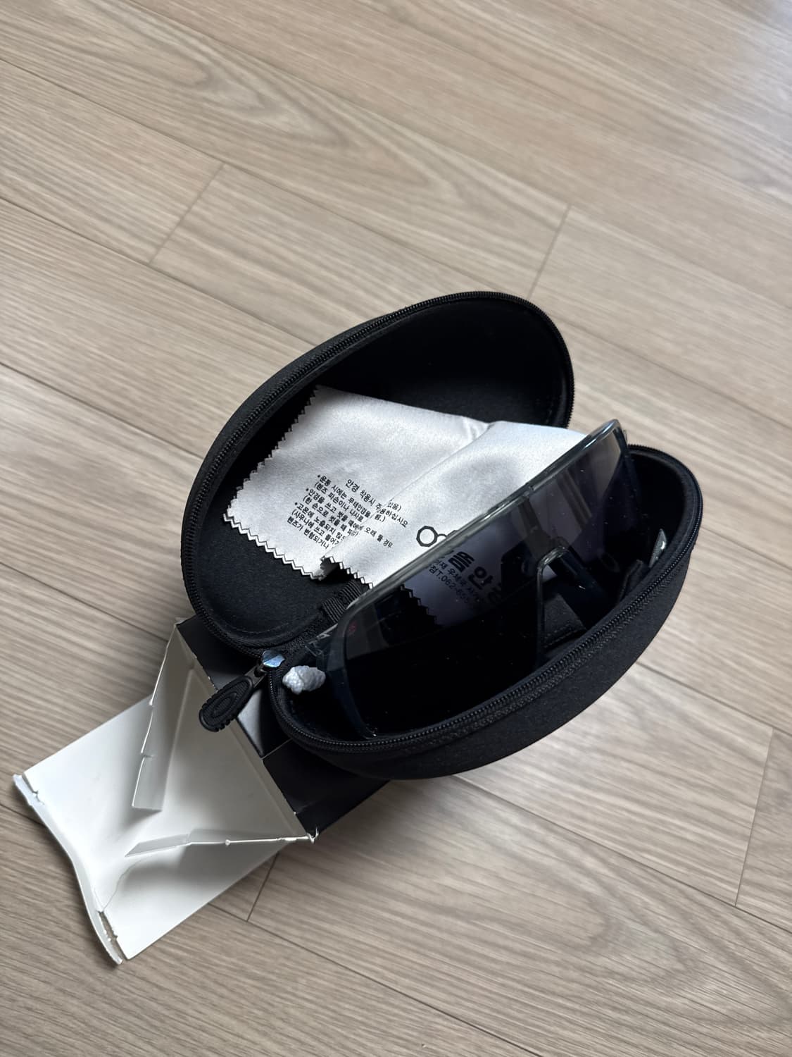 오클리 선글라스 상품이미지2