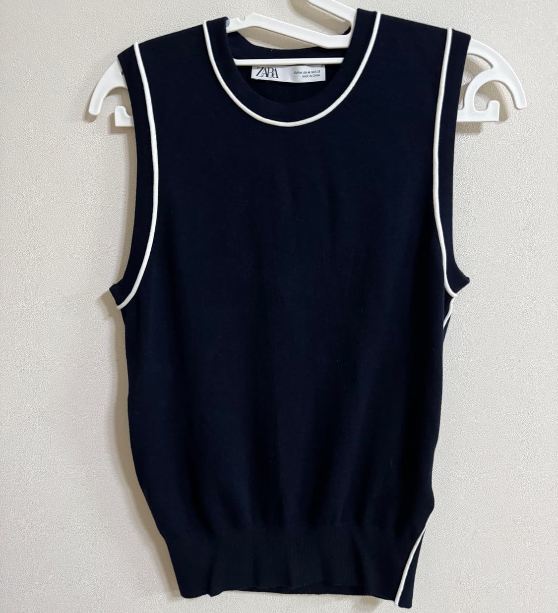 자라 콘트라스트 파이핑 플레인 니트 탑 m 상품이미지2