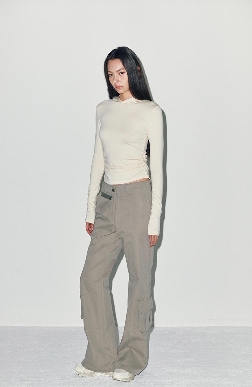 슬로우가먼츠 멀티 부츠컷 팬츠 라이트 그레이 상품이미지2