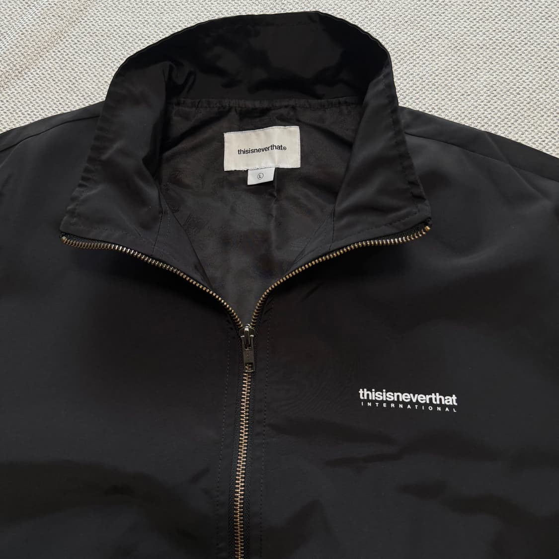 디스이즈네버댓 INTL 팀 나일론 자켓 상품이미지2
