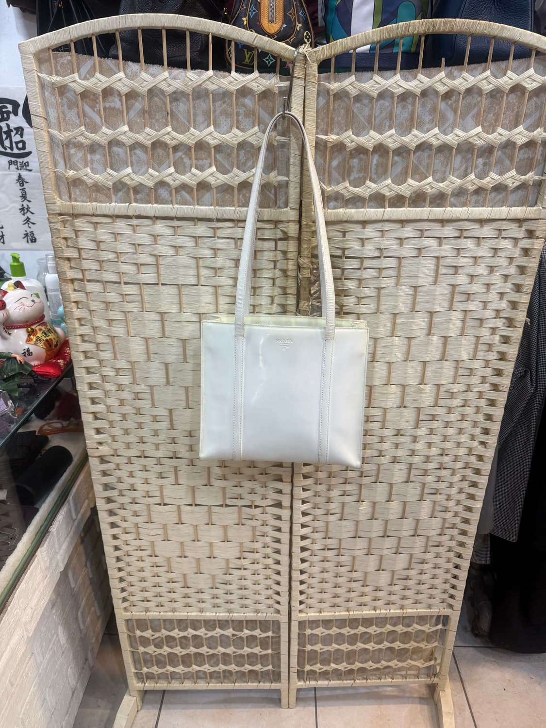 정품 프라다 애나멜 쇼퍼백 팝니다 상품이미지1