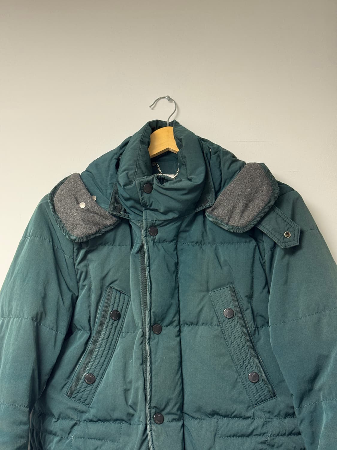 CP컴퍼니 고글 덕다운 패딩 M 상품이미지2