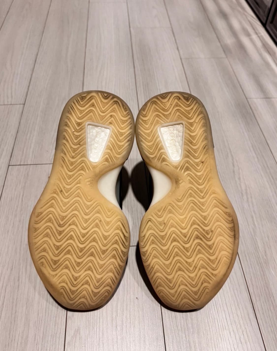 아디다스 이지 퀀텀 바리움 225 상품이미지4