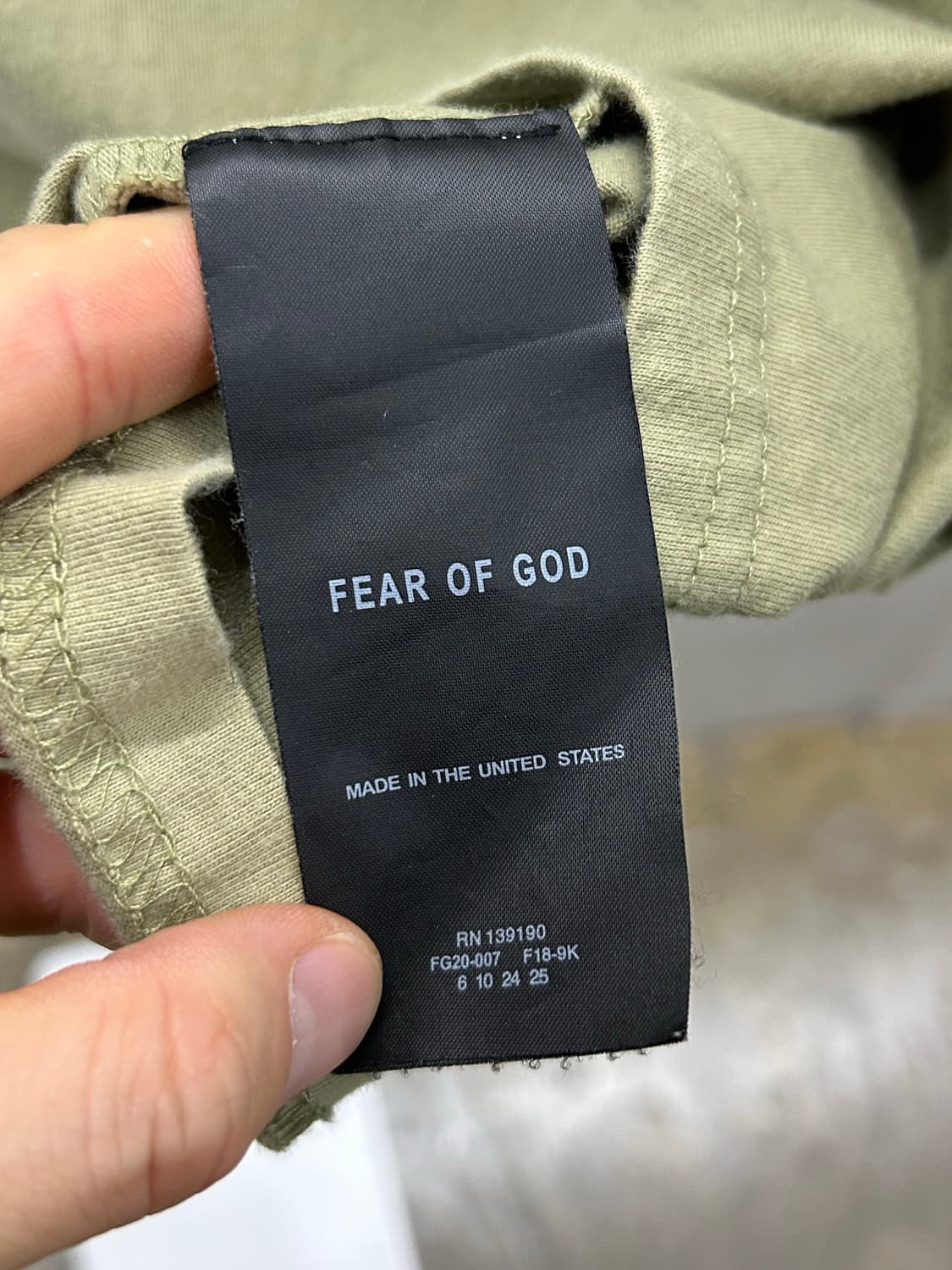 Fear of God FG 반팔 티셔츠 카키 상품이미지8