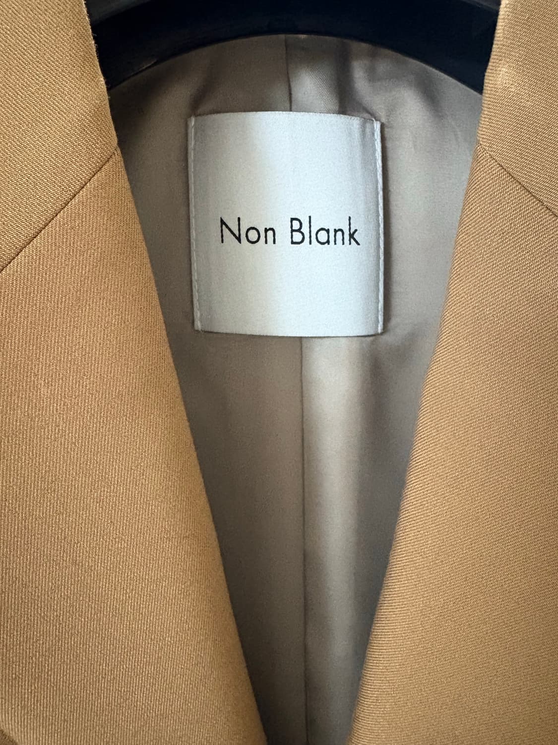 넌블랭크 블레이저 - 카멜M 상품이미지3