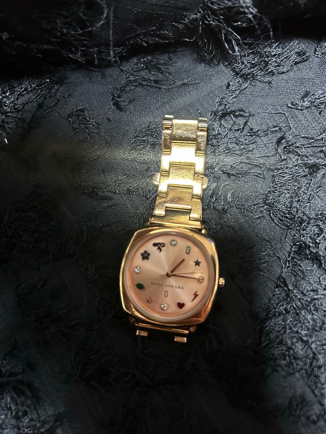 마크제이콥스 골드 메탈시계 상품이미지5