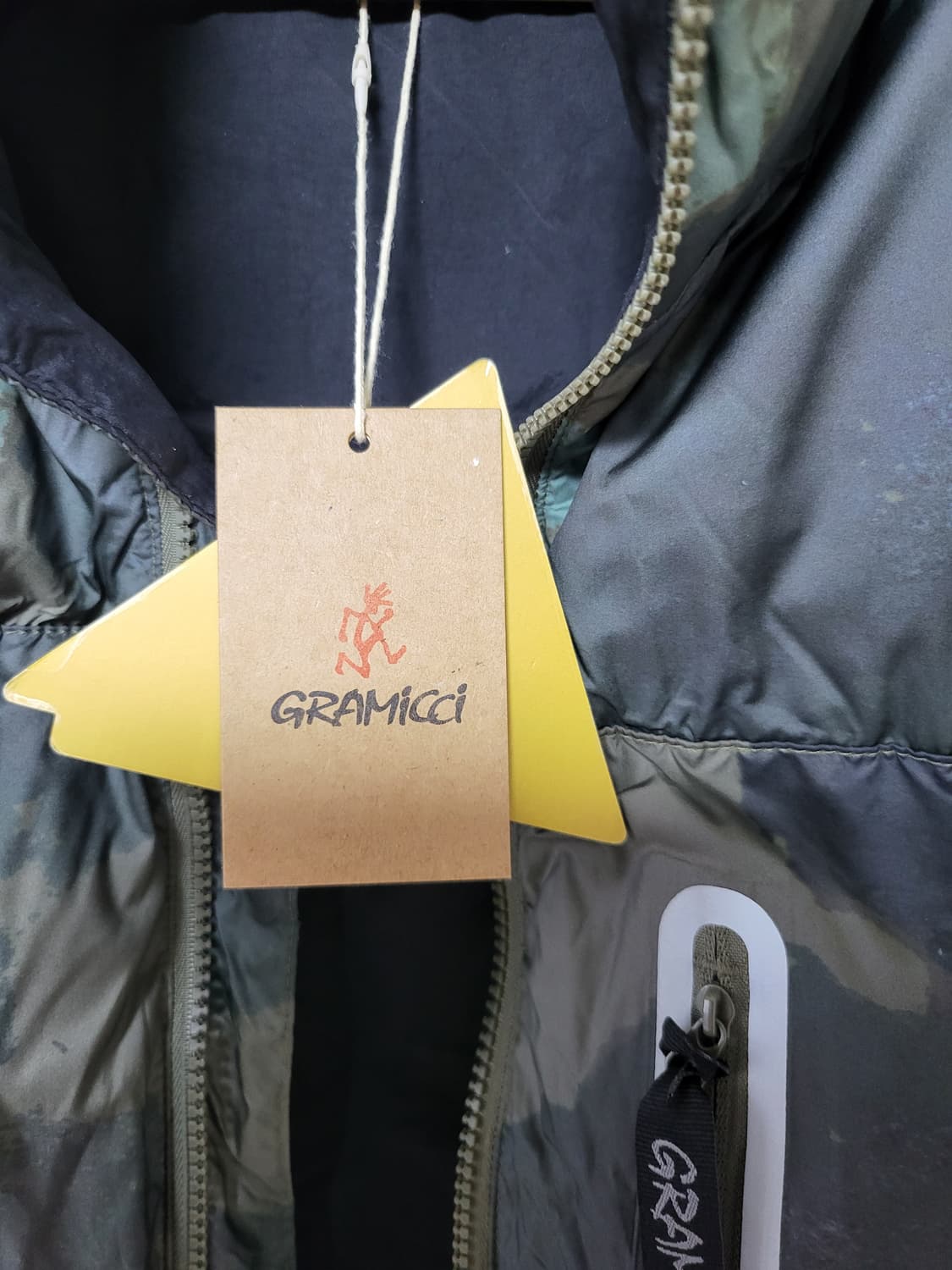 앤드원더 X 그라미치(and wander x GRAMICCI)  패딩조끼 상품이미지5