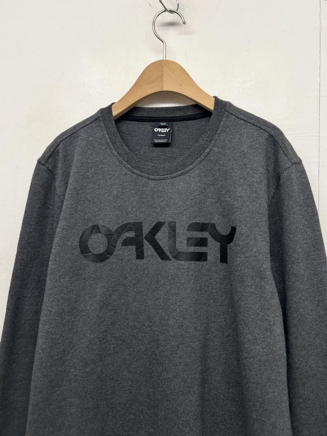 오클리 그레이 스웻셔츠 맨투맨 상품이미지2