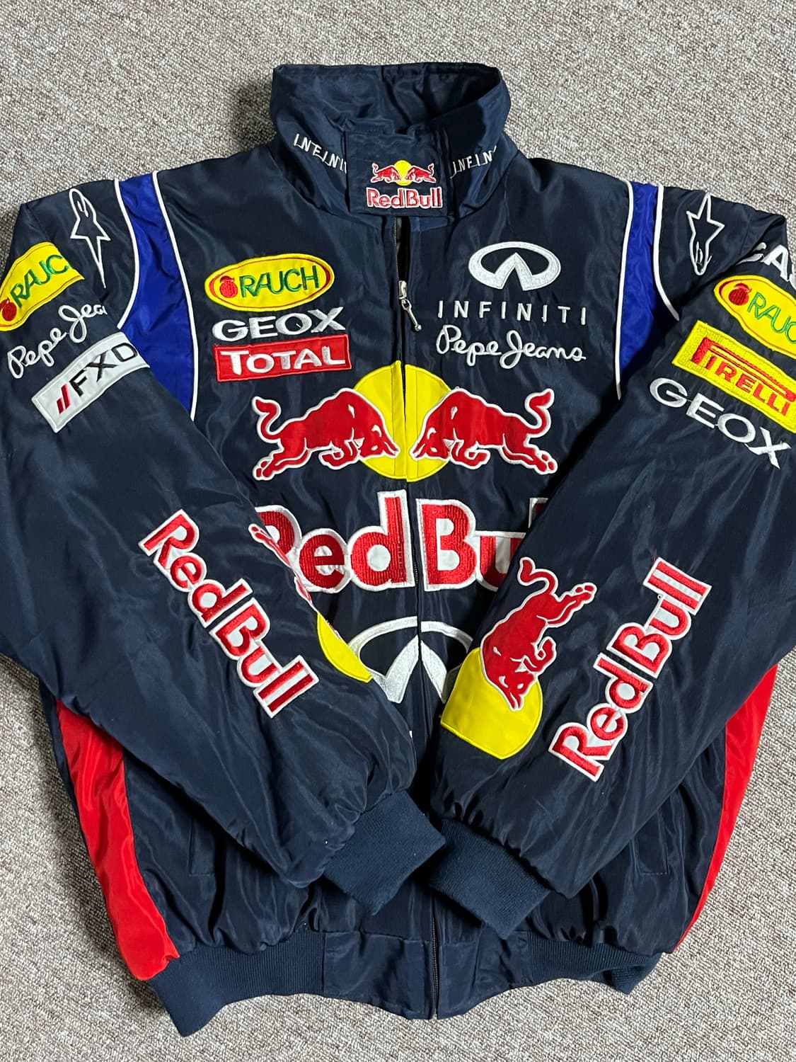 레드불 자켓 상품이미지1