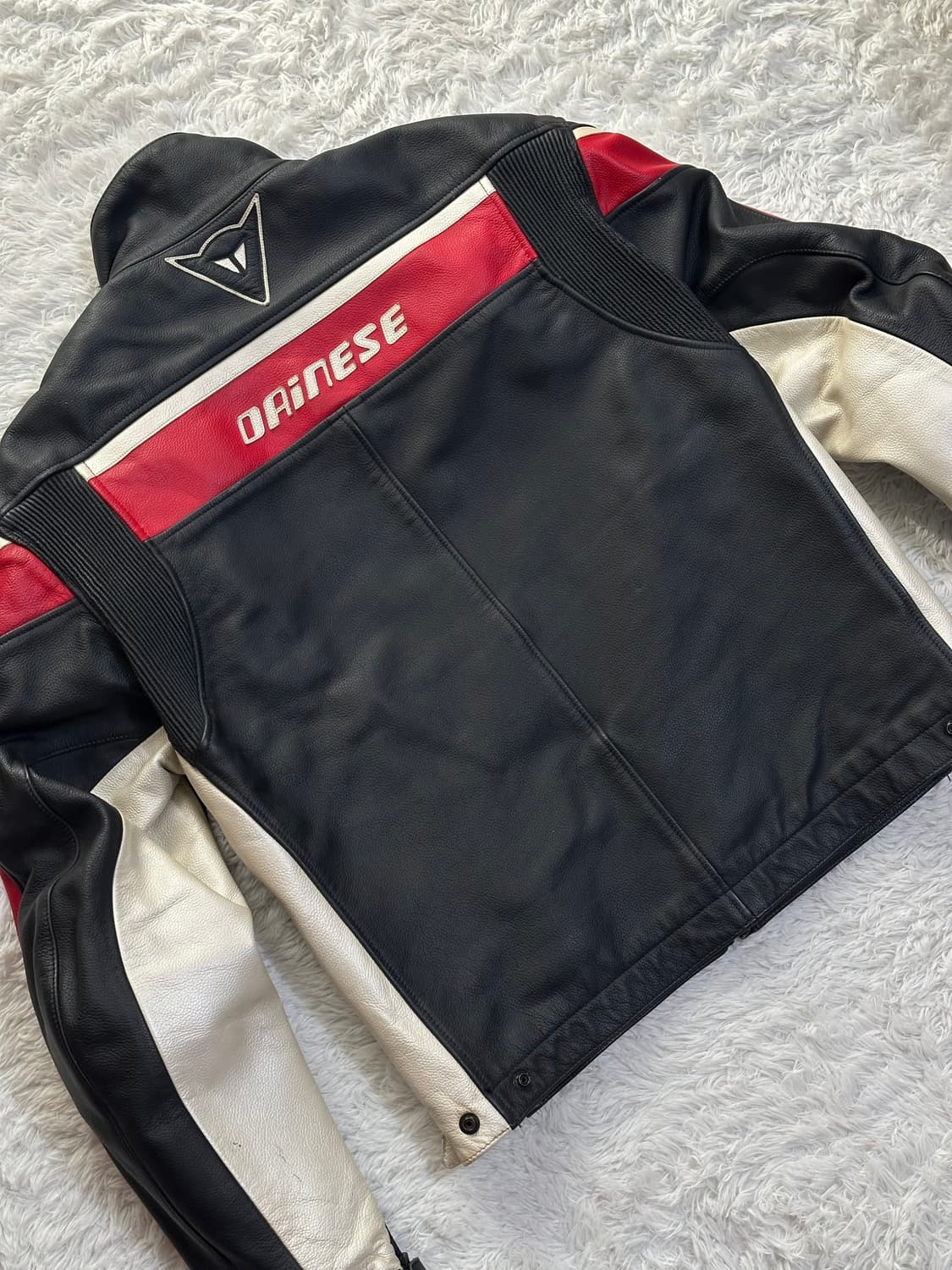 다이네즈 가죽 자켓 50사이즈  상품이미지4