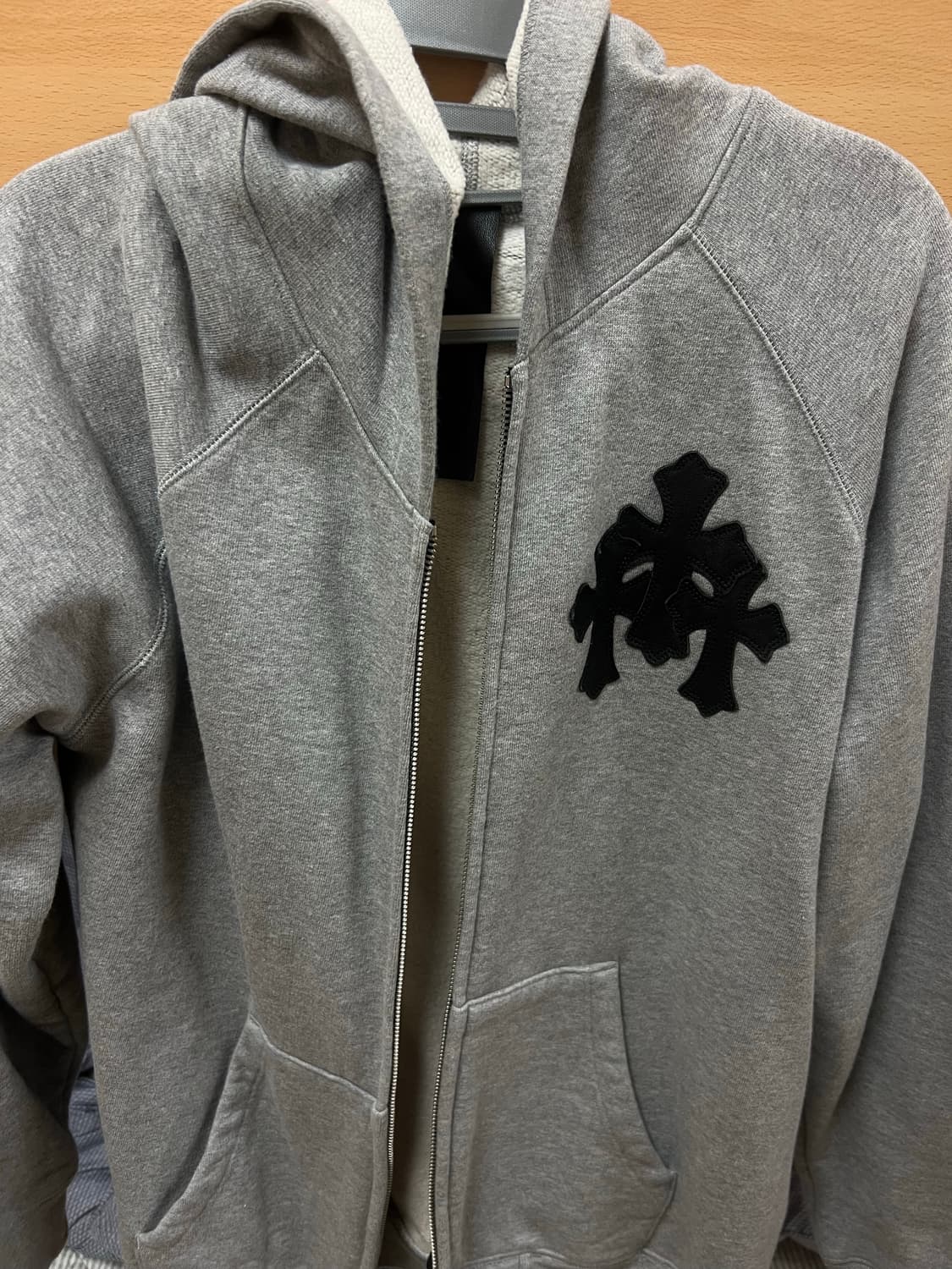 크롬하츠 레더패치 후드집업 상품이미지1