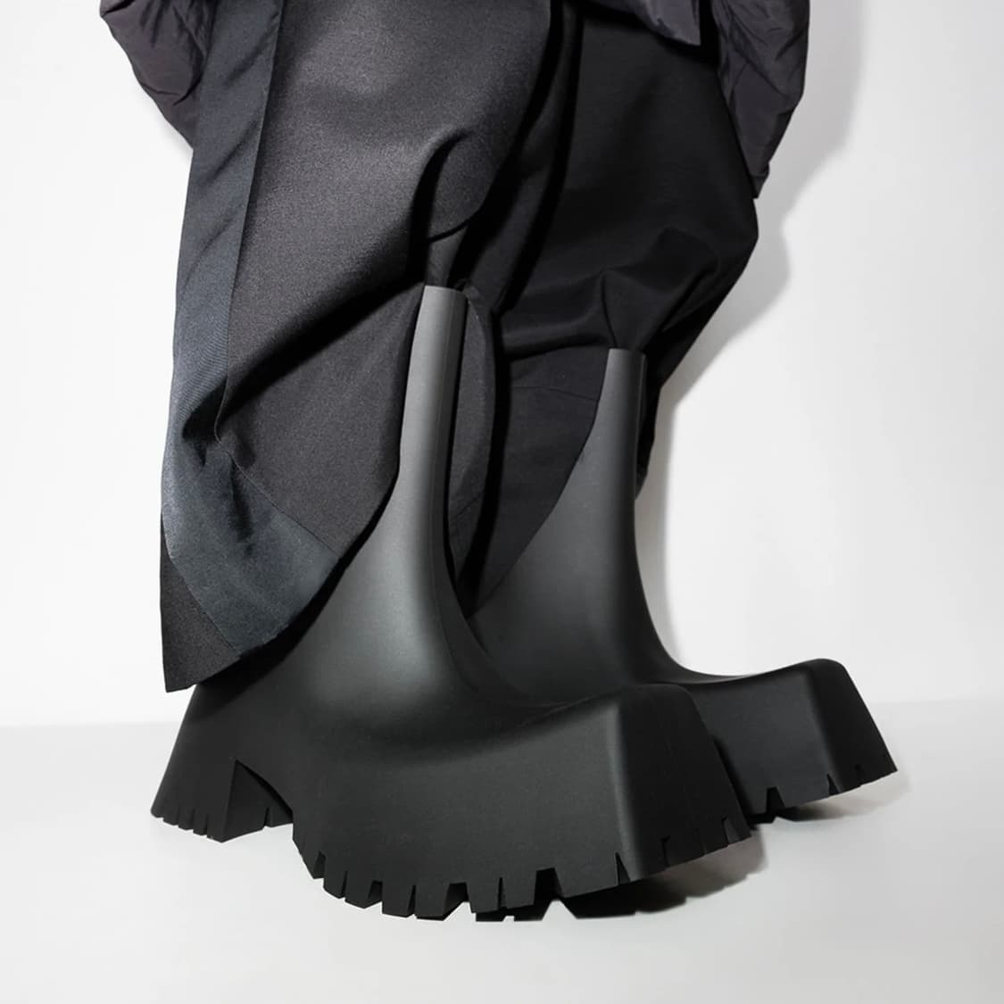 [41] 발렌시아가 트루퍼 부츠 상품이미지1