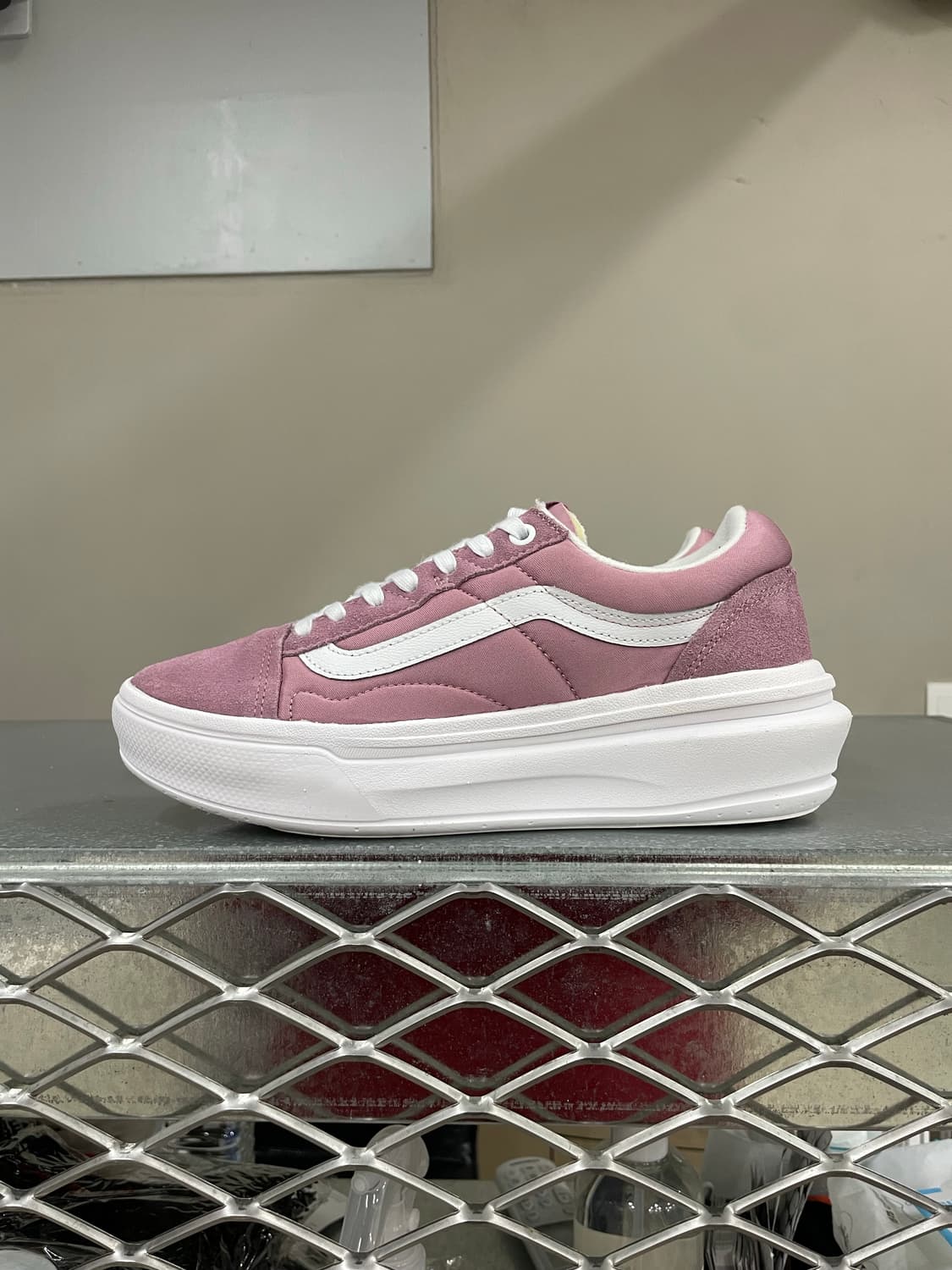 반스 컴피쿠시 올드스쿨 오버트 CC 핑크 260 상품이미지1