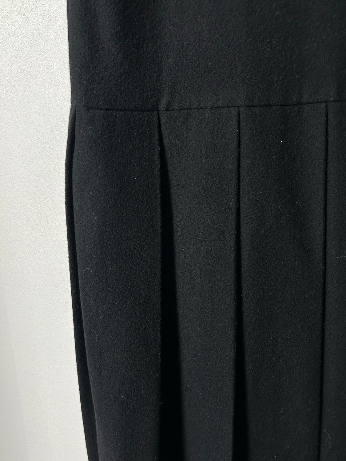 Comme des garcons 꼼데가르송 울 플리츠 원피스 상품이미지3